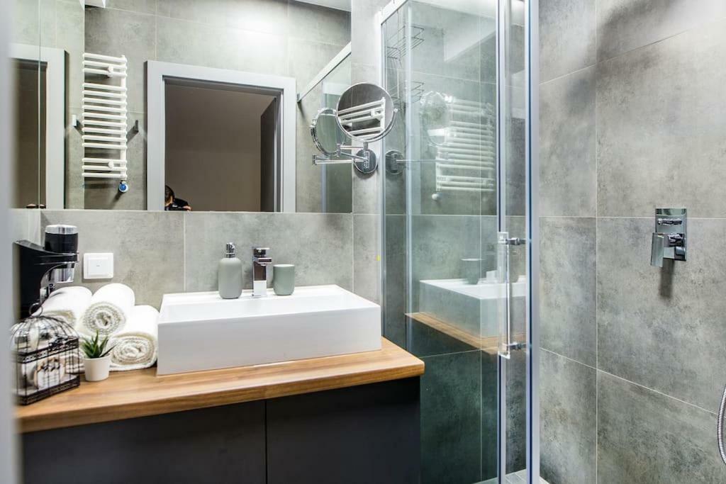 Rajska 3 Ap 206 By Atrium Apartments クラクフ エクステリア 写真